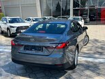 Toyota Camry-9