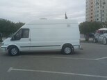Ford Transit-9