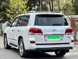 Lexus LX 570-6