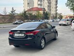 Hyundai Elantra-5