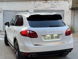 Porsche Cayenne-5
