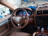 Porsche Cayenne-7