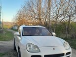 Porsche Cayenne-2