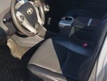 Toyota Prius V-7