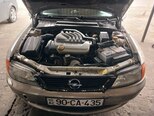 Opel Vectra-9