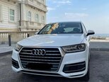 Audi Q7-1