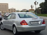 Mercedes E 240-5
