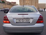 Mercedes E 240-10