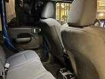 Jeep Wrangler-12