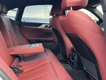 BMW i4-13