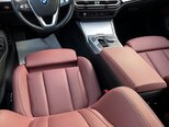 BMW i4-8