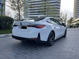 BMW i4-4