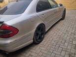 Mercedes E 270-5