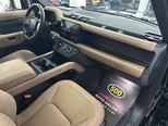Land Rover Defender-8