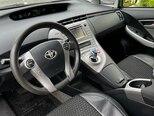 Toyota Prius-14