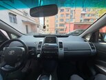 Toyota Prius-7
