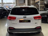 Kia Sorento-9