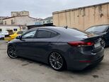Hyundai Avante-9