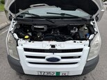 Ford Transit-16
