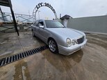 Mercedes E 320-8