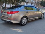 Kia Optima-2