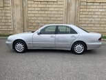 Mercedes E 270-4