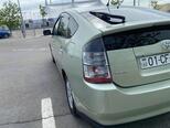 Toyota Prius-4