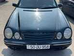 Mercedes E 230-1