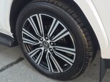 Lexus LX 500d-9