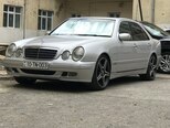 Mercedes E 320-2
