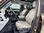 Land Rover Defender-8