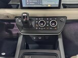 Land Rover Defender-17