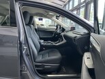 Lexus NX 300h-10