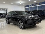 Porsche Cayenne-11