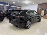 Porsche Cayenne-6