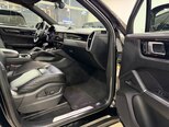 Porsche Cayenne-17