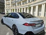 BMW 530e-8