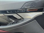BMW 530e-16