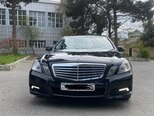 Mercedes E 200-1