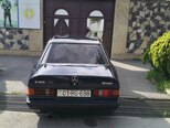 Mercedes 190-4
