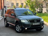 Volkswagen Touareg-3