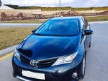 Toyota Auris-1