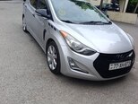 Hyundai Elantra-1