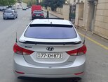 Hyundai Elantra-6