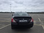 Nissan Versa-3