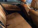 Mercedes E 320-7