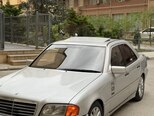 Mercedes C 220-2