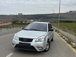 Kia Rio-11