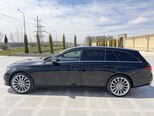 Mercedes E 220 d-3