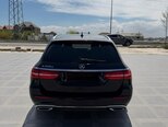 Mercedes E 220 d-11